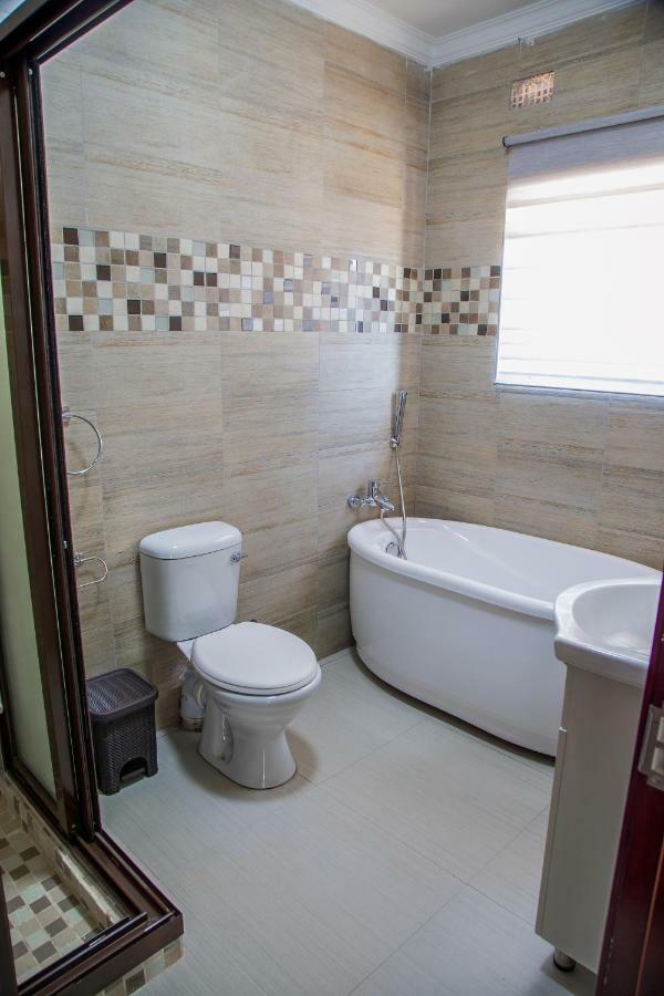 Mc Apartments Lusaka Luaran gambar